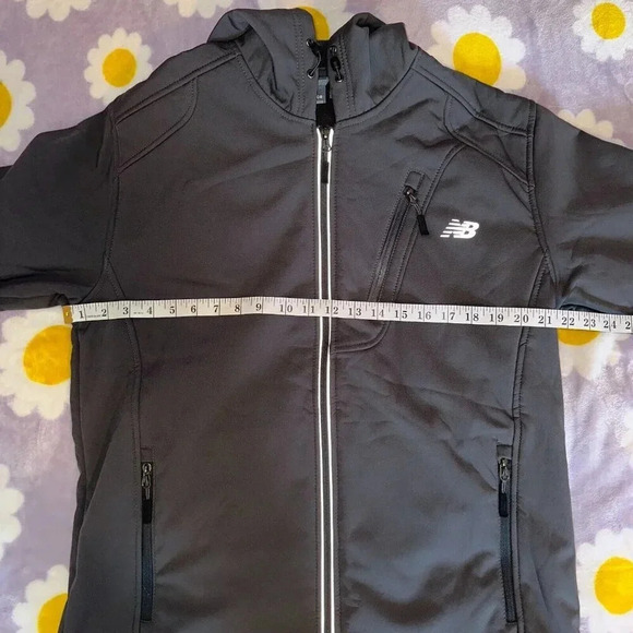 NWT New Balance Softshell 4-Way Stretch Jacket Hooded Fleece Grey Men's Sz M - Picture 7 of 7